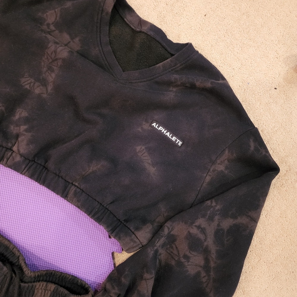 Alphalete crop top